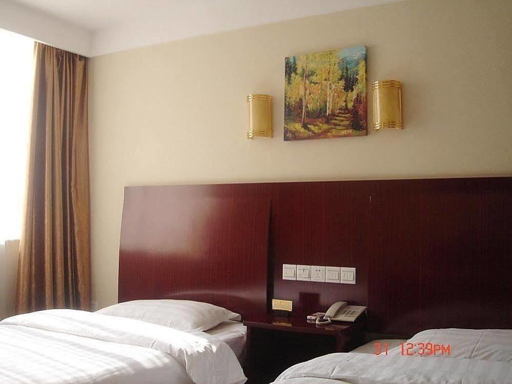 Greentree Inn- Linyi Bus Station Branch Linyi (Shandong) Bagian luar foto